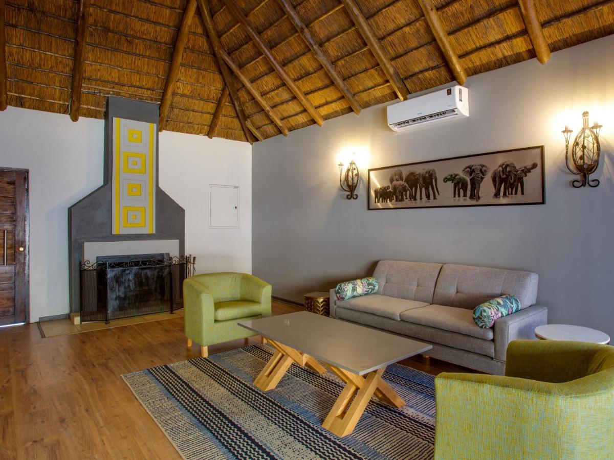 Ivory Tree Game Lodge พีลาเนสเบิร์ก ภายนอก รูปภาพ