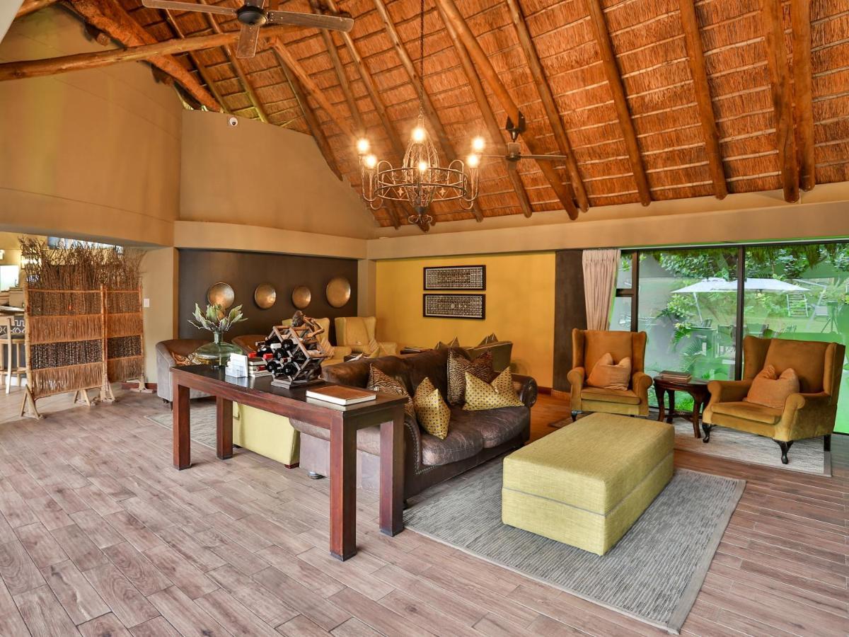 Ivory Tree Game Lodge พีลาเนสเบิร์ก ภายนอก รูปภาพ